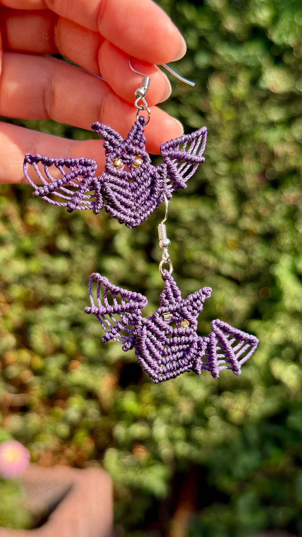Fledermaus Ohrringe „Fledermauszauber“ – handgeknüpfter Makramee-Schmuck