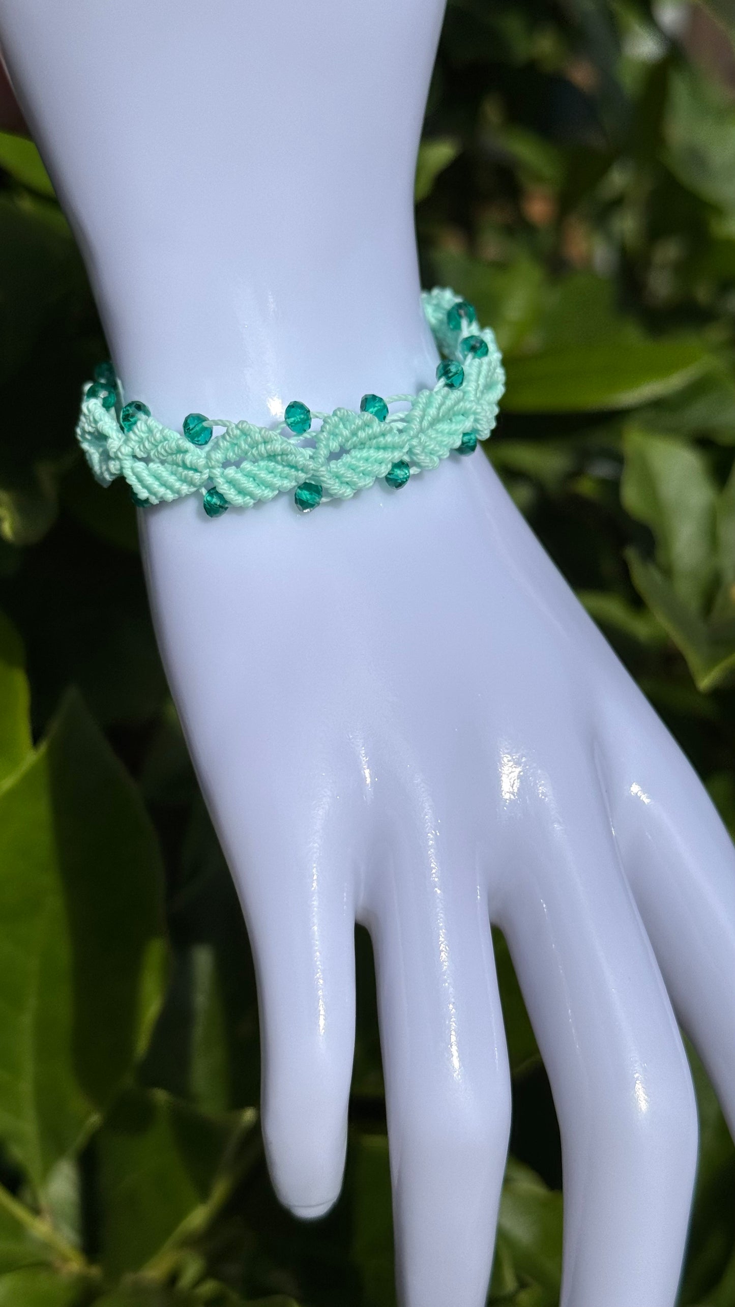 Makramee-Armband 🌿 Blättertanz