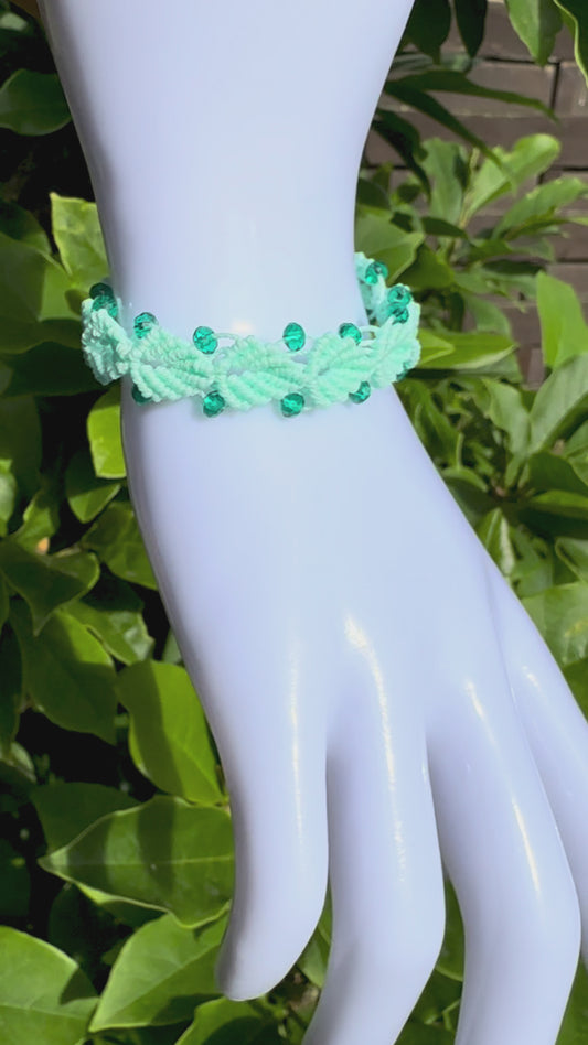 Makramee-Armband 🌿 Blättertanz